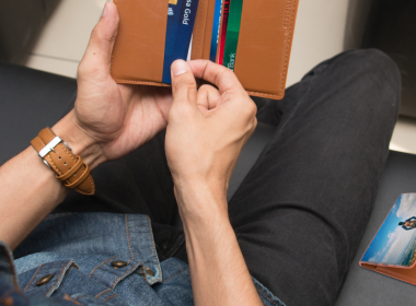 FAB and Mastercard transform UAE business payments with mobile-first virtual corporate cards