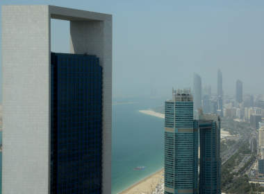 Dr. Sultan Al Jaber Plants ADNOC’s 5 Millionth Mangrove, Marking Major Biodiversity Milestone